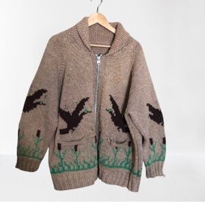 Vintage Handmade Knit Chunky Wool Ducks Motif Wool Shawl Collar Sweater Large